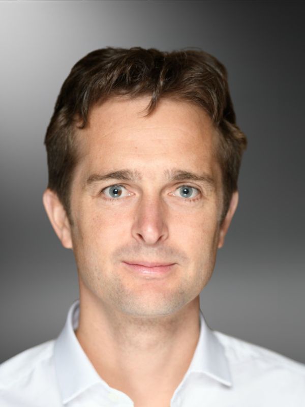 Portrait photo of Julien Pemezec