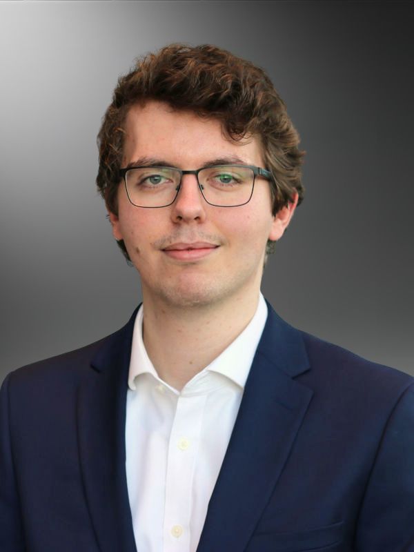 Portrait photo of Lorenzo Rodriguez-Fernandez