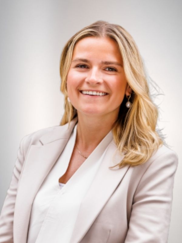 Portrait photo of Marte Strømme Svenberg